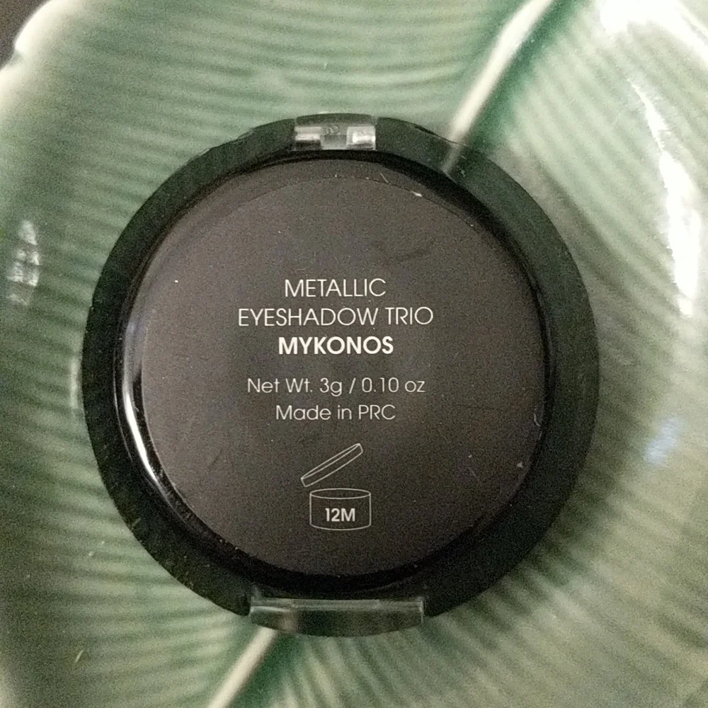 NWT Eyeshadow Palette